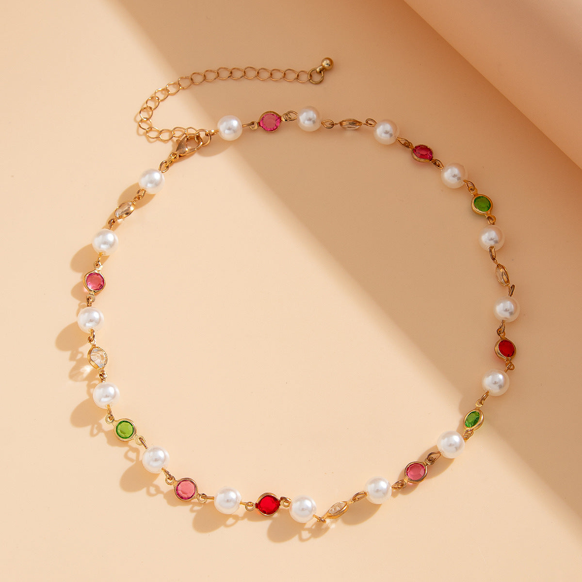 Fashionable tassel Y-shaped chain necklace for women, simple and multi-layered oil dripping bead collarbone chain